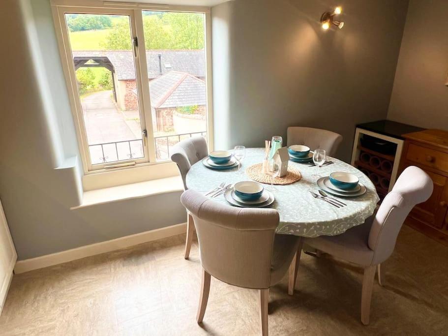 Countryside Converted Barn With Hot Tub Newton Abbot Bagian luar foto